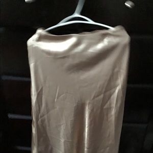 Silk skirt t long size 6, medium